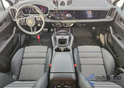 2025 Porsche Cayenne Gts Coupe z USA, uszkodzony, nr VIN WP1BG2AY5SDA43330